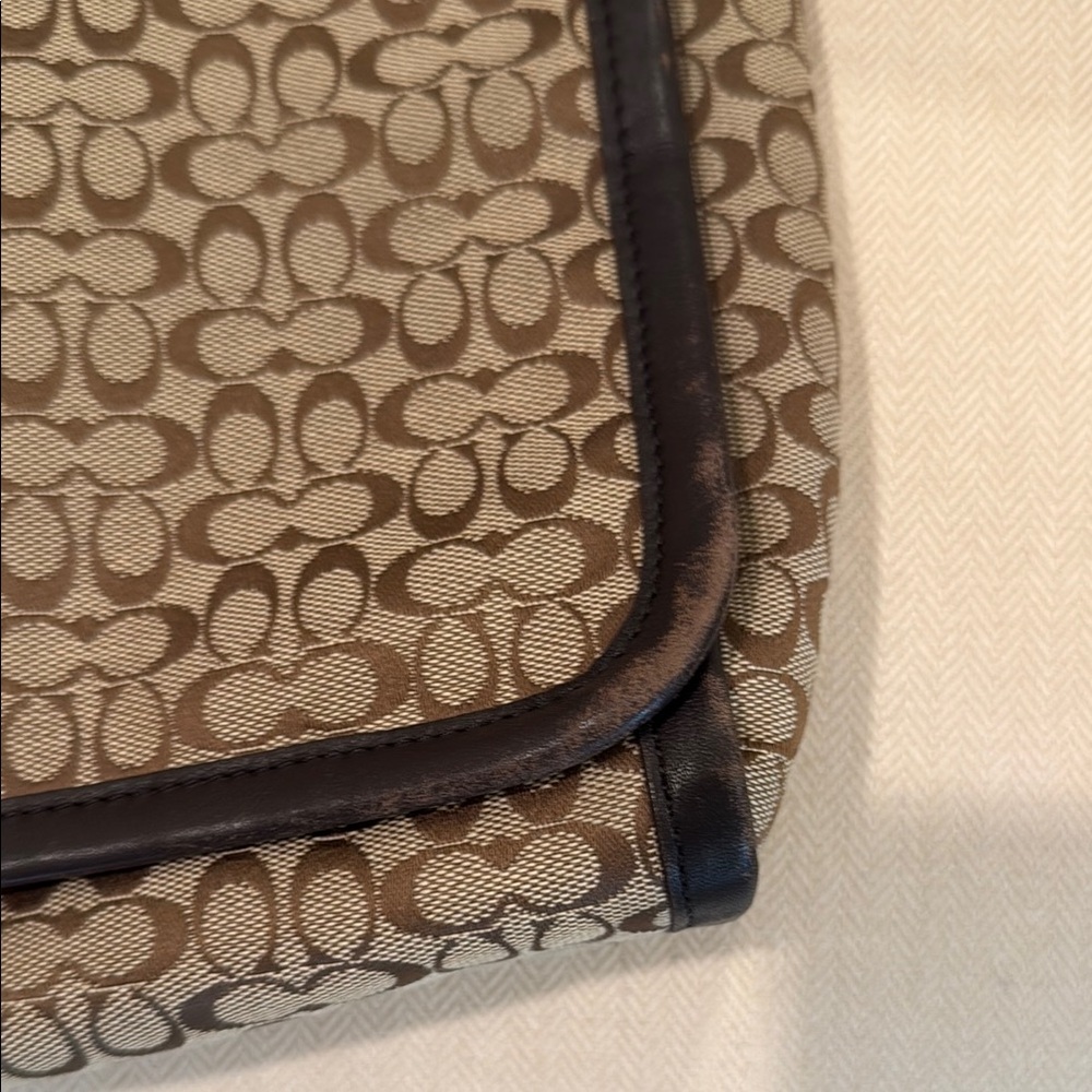 Coach Brown Signature Men's Bag - Picture 8 of 9